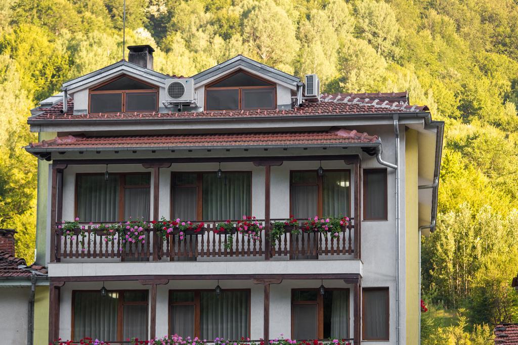 Hera Guest House Чифлик Экстерьер фото